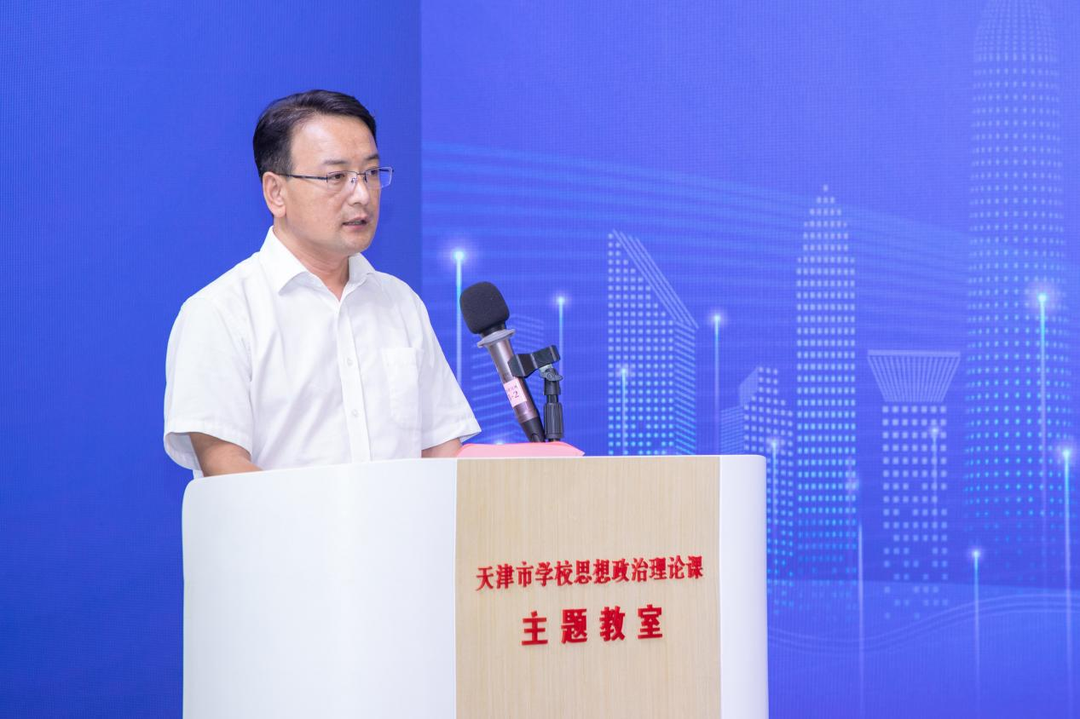 1691304227360203.png 640 (4).png